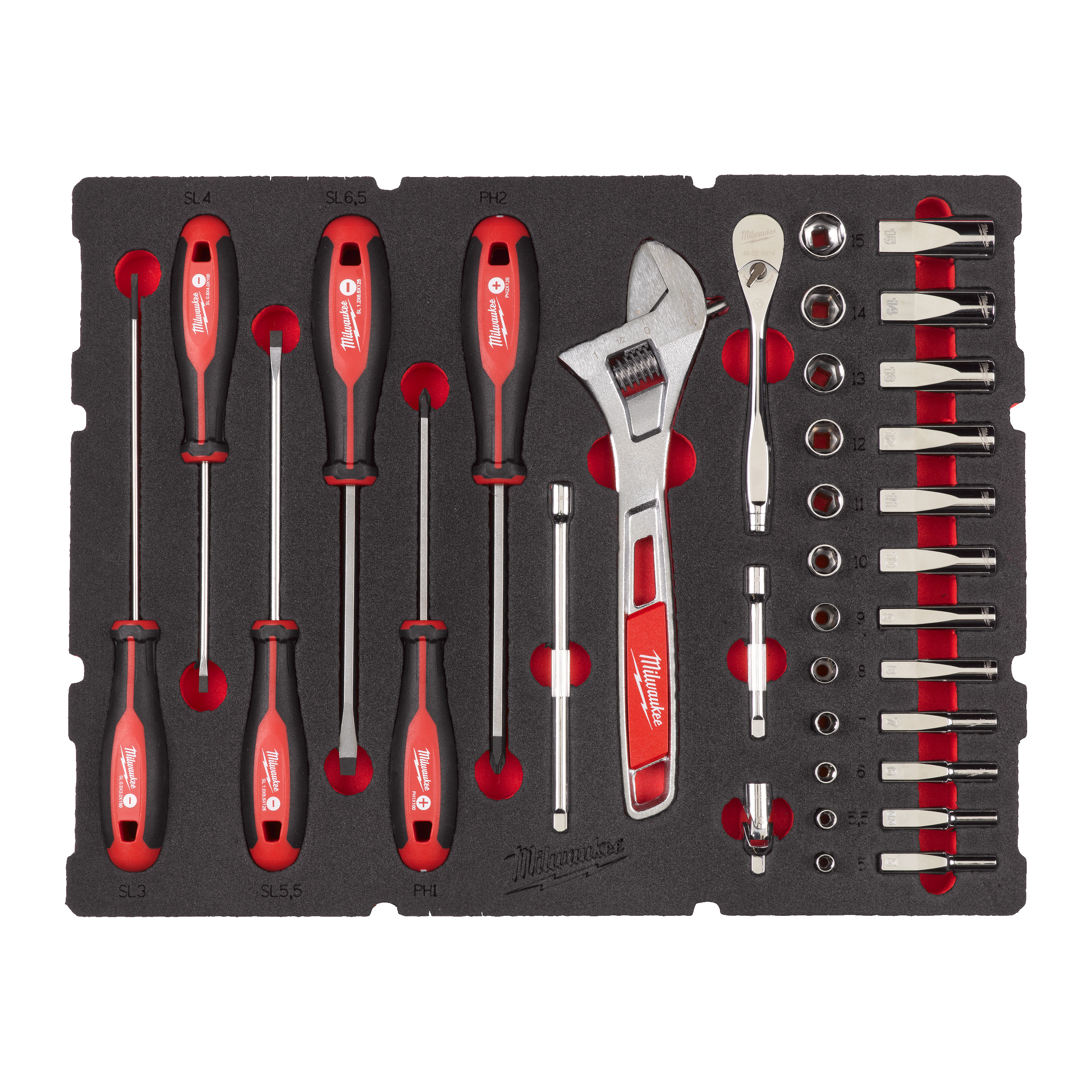 Espuma PACKOUT™ con 35 piezas de carraca y vasos de ¼″, destornilladores y llave ajustable
